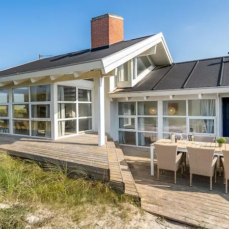Heralde - 60m From The Sea By Interhome